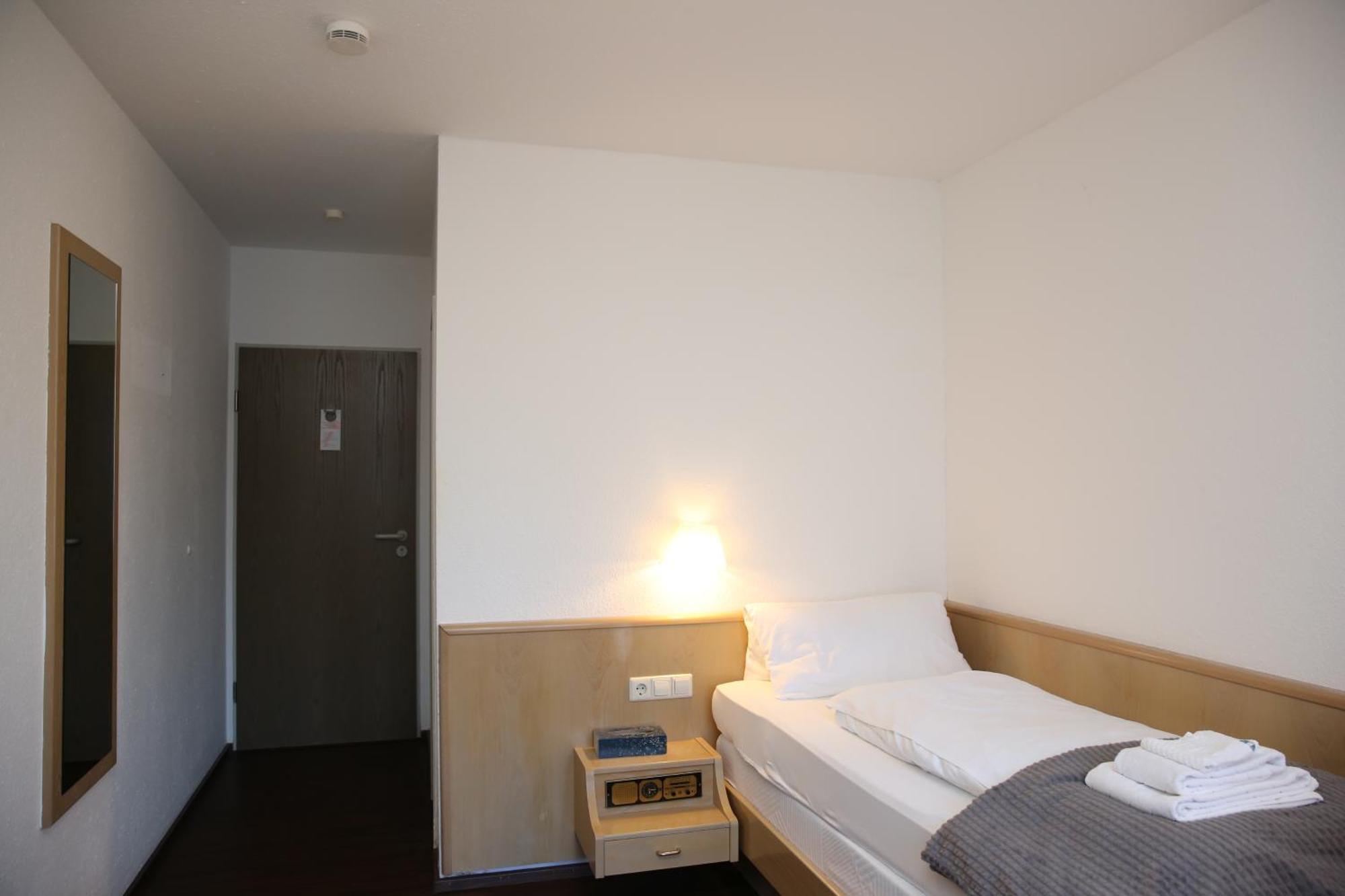 Hotel Garni Alte Post Schallbach Екстериор снимка