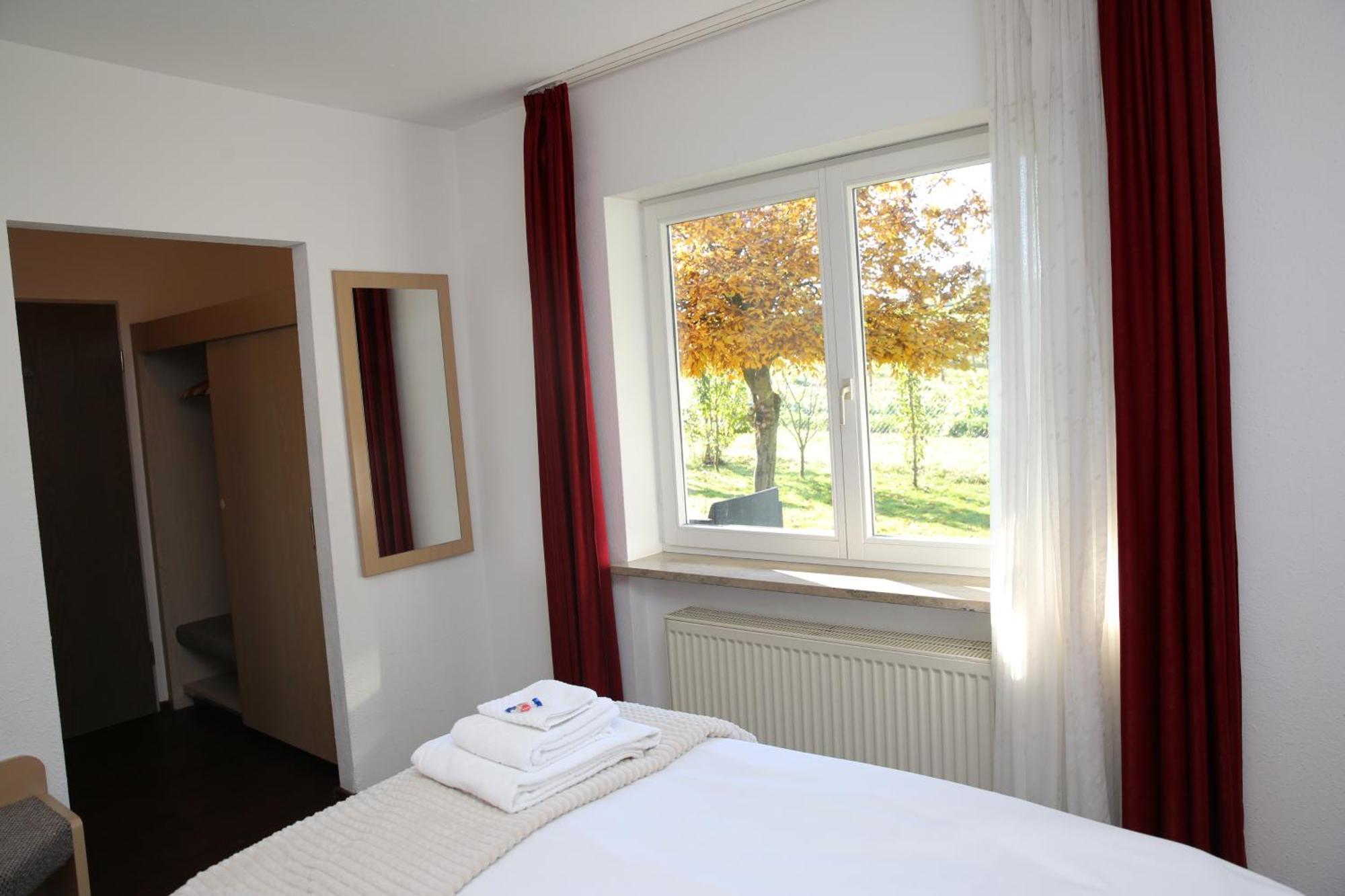 Hotel Garni Alte Post Schallbach Екстериор снимка